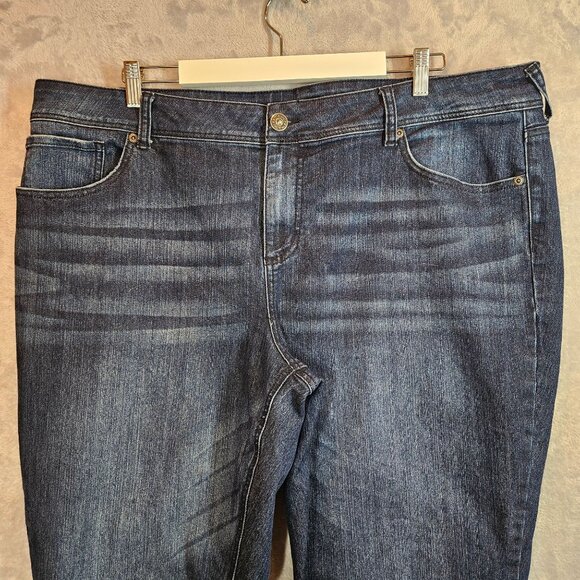 Maurices Straight Womens 24 Reg Plus Size Dark Wash Jeans Whiskered Denims - Picture 8 of 13